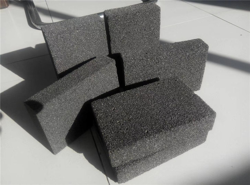 泡沫(mò)玻璃闆