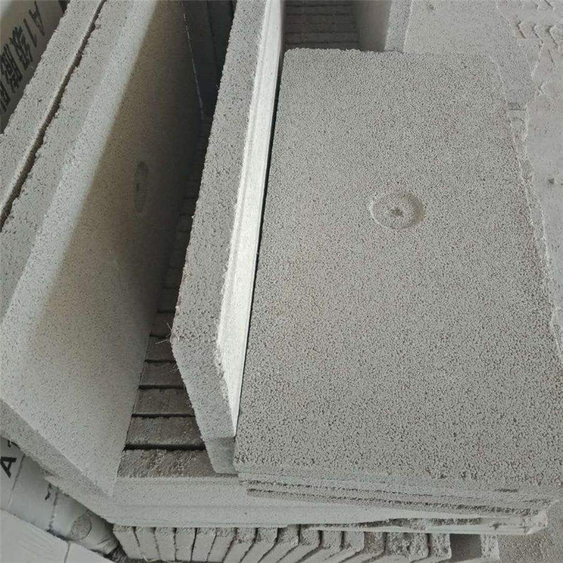 珍(zhēn)珠岩闆(pan)